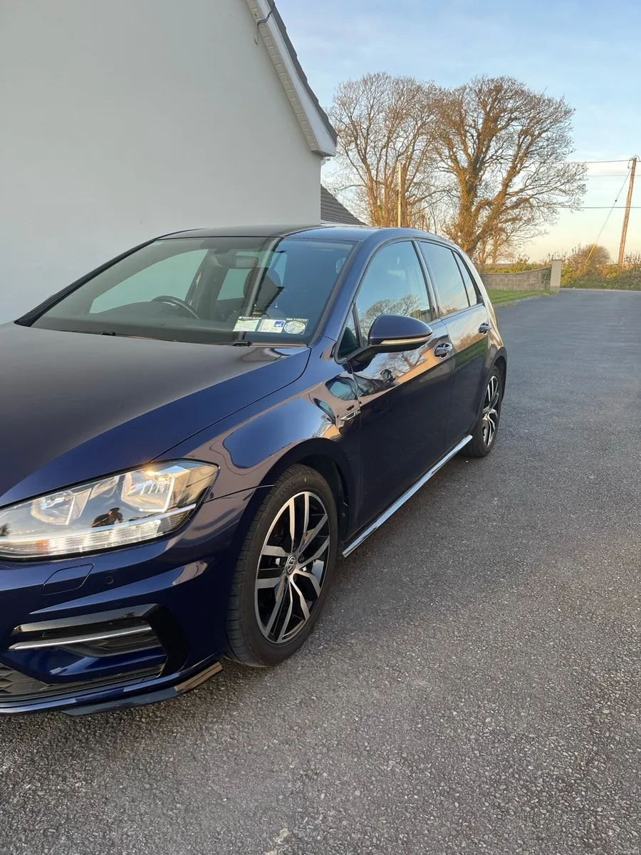 Volkswagen Golf R-Line 2.0 TDI 150HP - Image 3