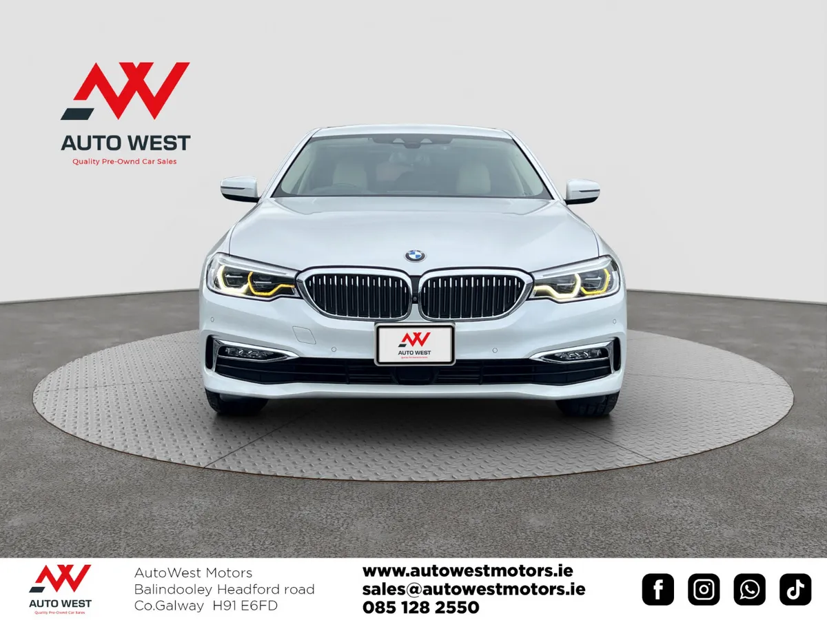 2017 BMW 5 Series 523D Luxury Edition - Image 2