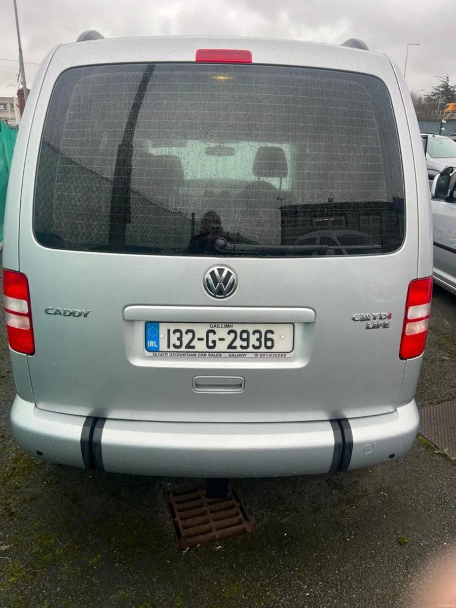 2013 Volkswagen Caddy Drive from wheelchair - Image 2