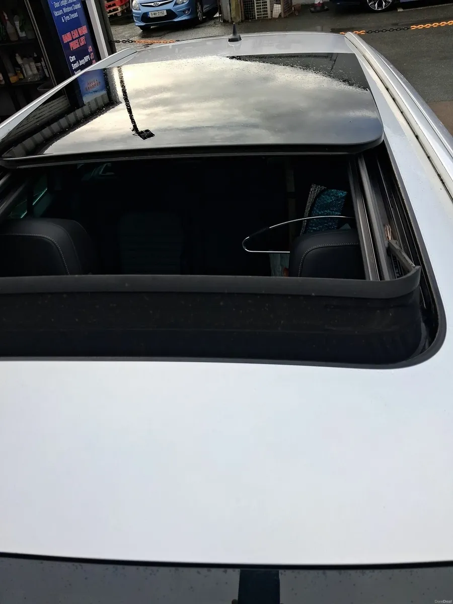 Volkswagen Passat 2017 - Image 4