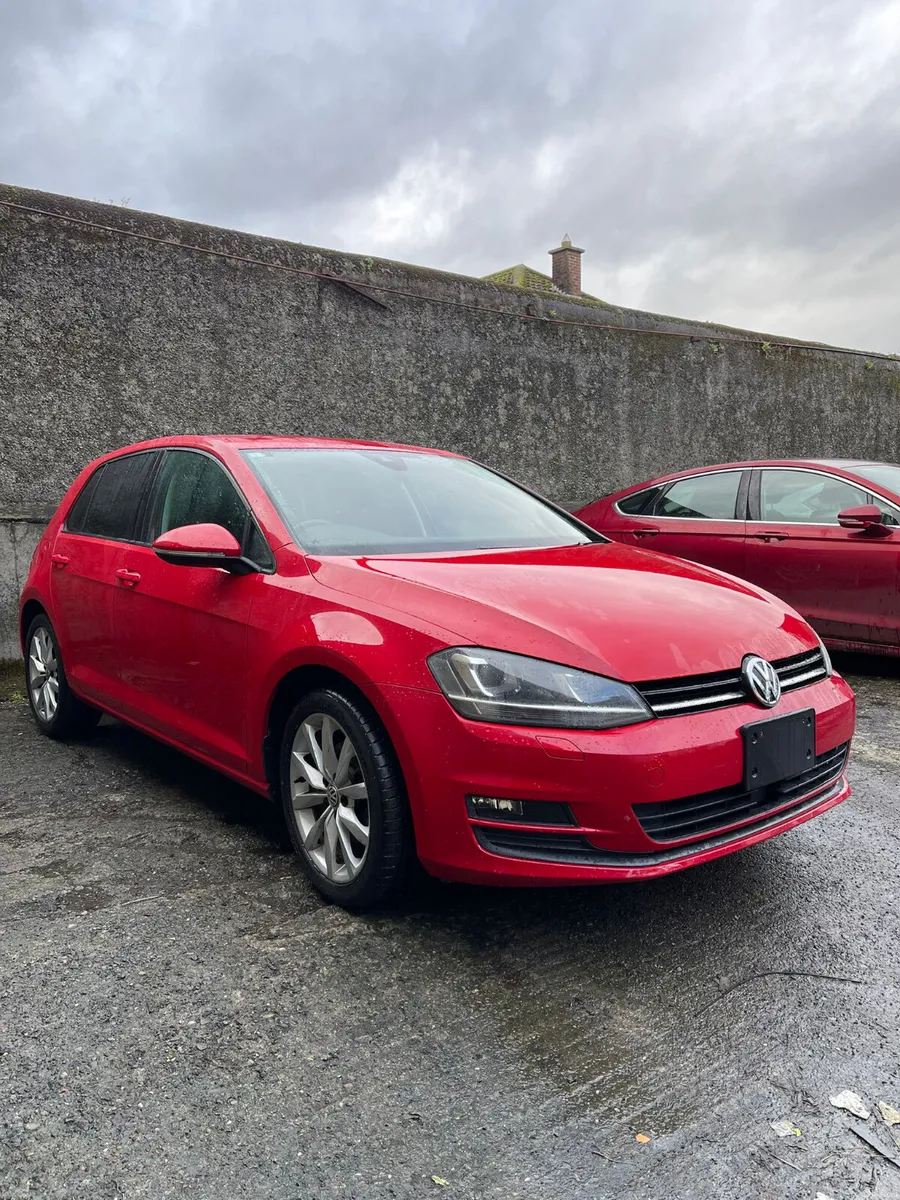 2017 VOLKSWAGEN GOLF 1.2 TSI  Comfortline - Image 2