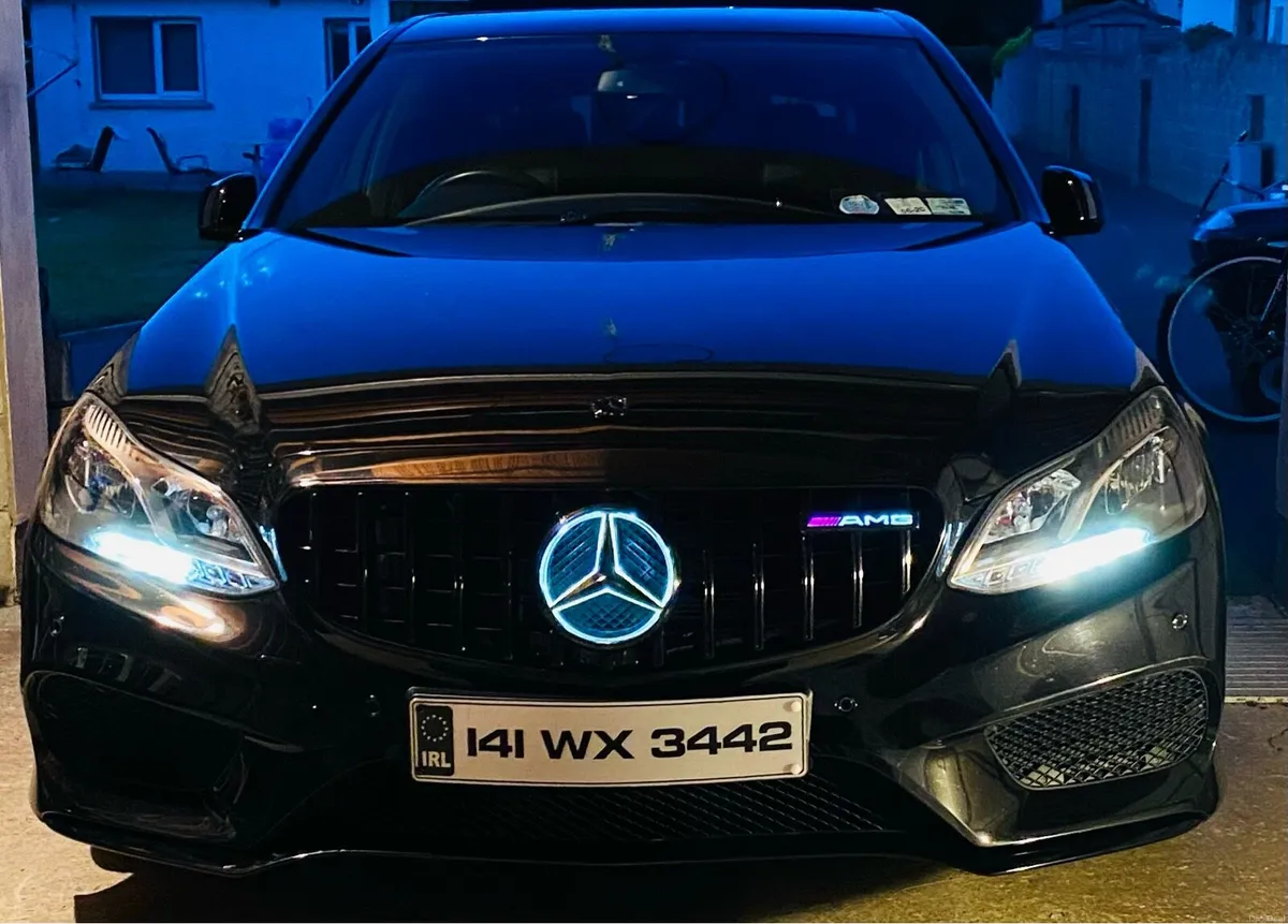 Mercedes-Benz E-Class 2014 | E250 | AMG | Low Kms - Image 4