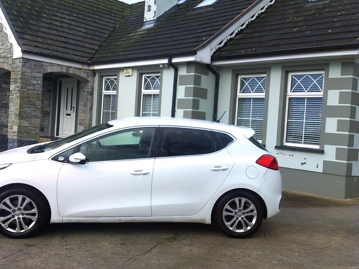 Kia Ceed 2015 - Image 4