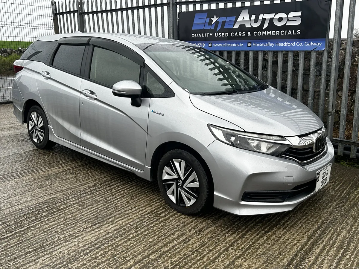 Honda Shuttle Self Charging Hybrid 2020 - Image 4