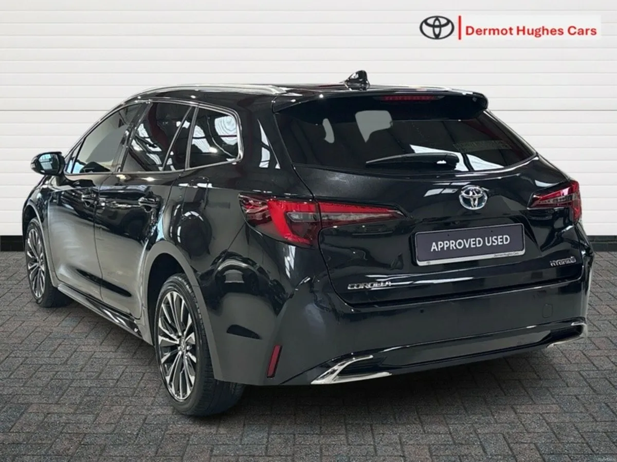 Toyota Corolla HYBRID SOL TS - Image 2