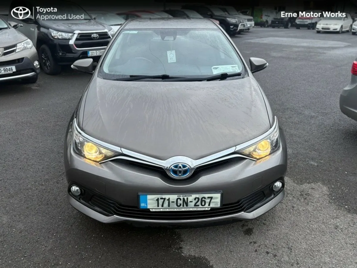 Toyota Auris AURIS HYBRID LUNA 5DR - Image 4