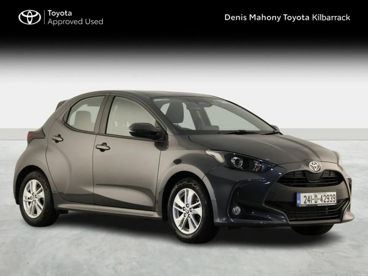 Toyota Yaris HYBRID 115 LUNA - Image 1