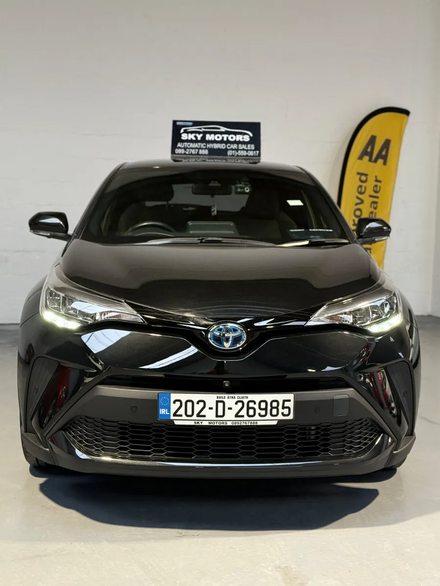 Toyota C-HR 2020, 1.8 Hybrid automatic - Image 2