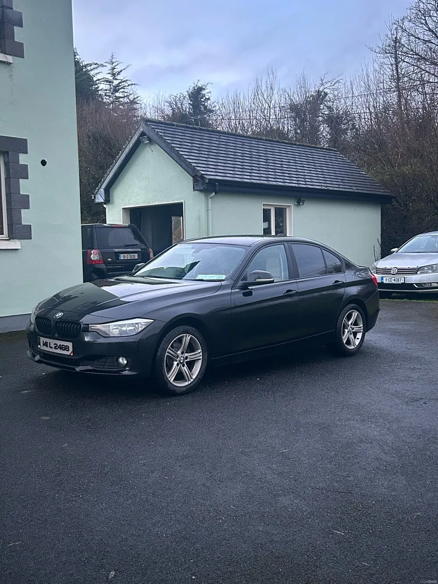 BMW 3 Series F30 2014 137,000KM *LOW MILEAGE* - Image 3