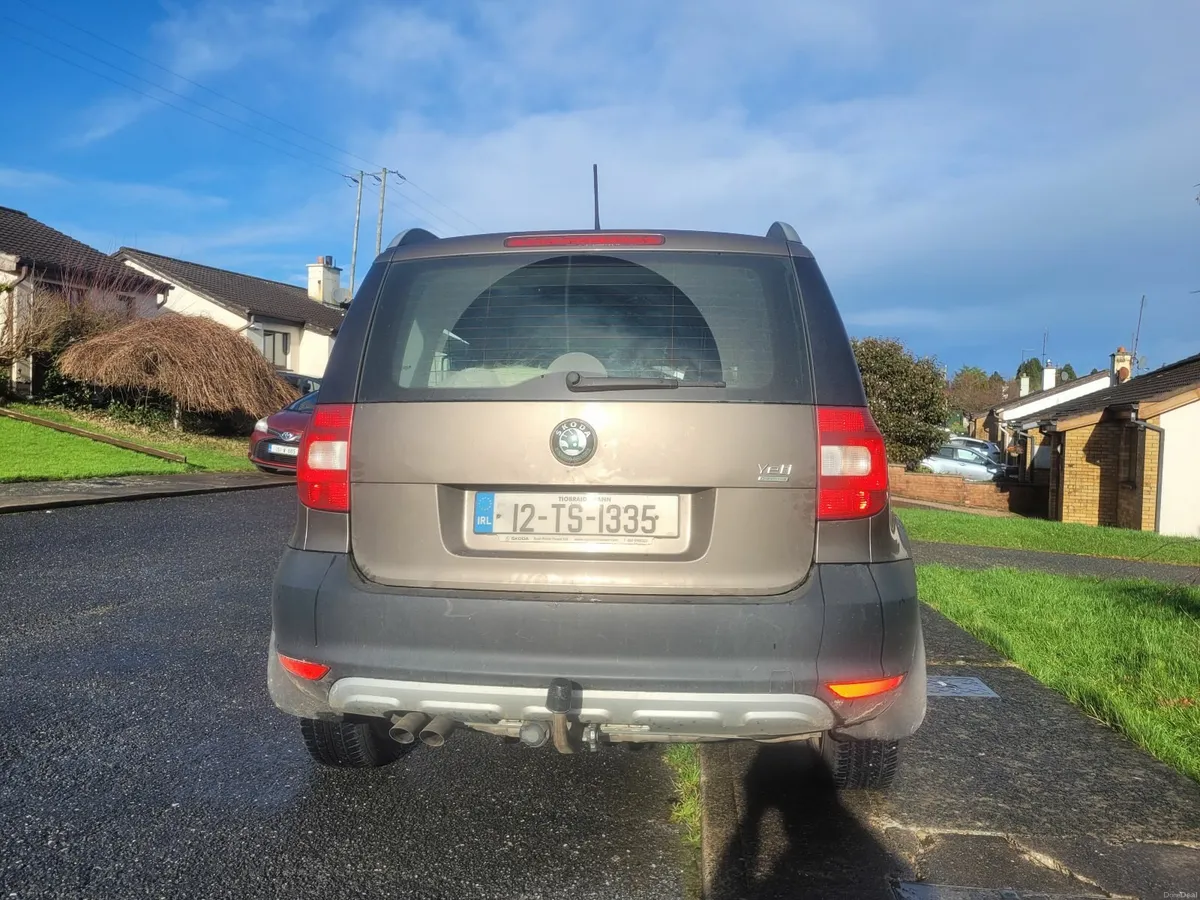 Skoda Yeti 2012 (READ DESCRIPTION) - Image 2