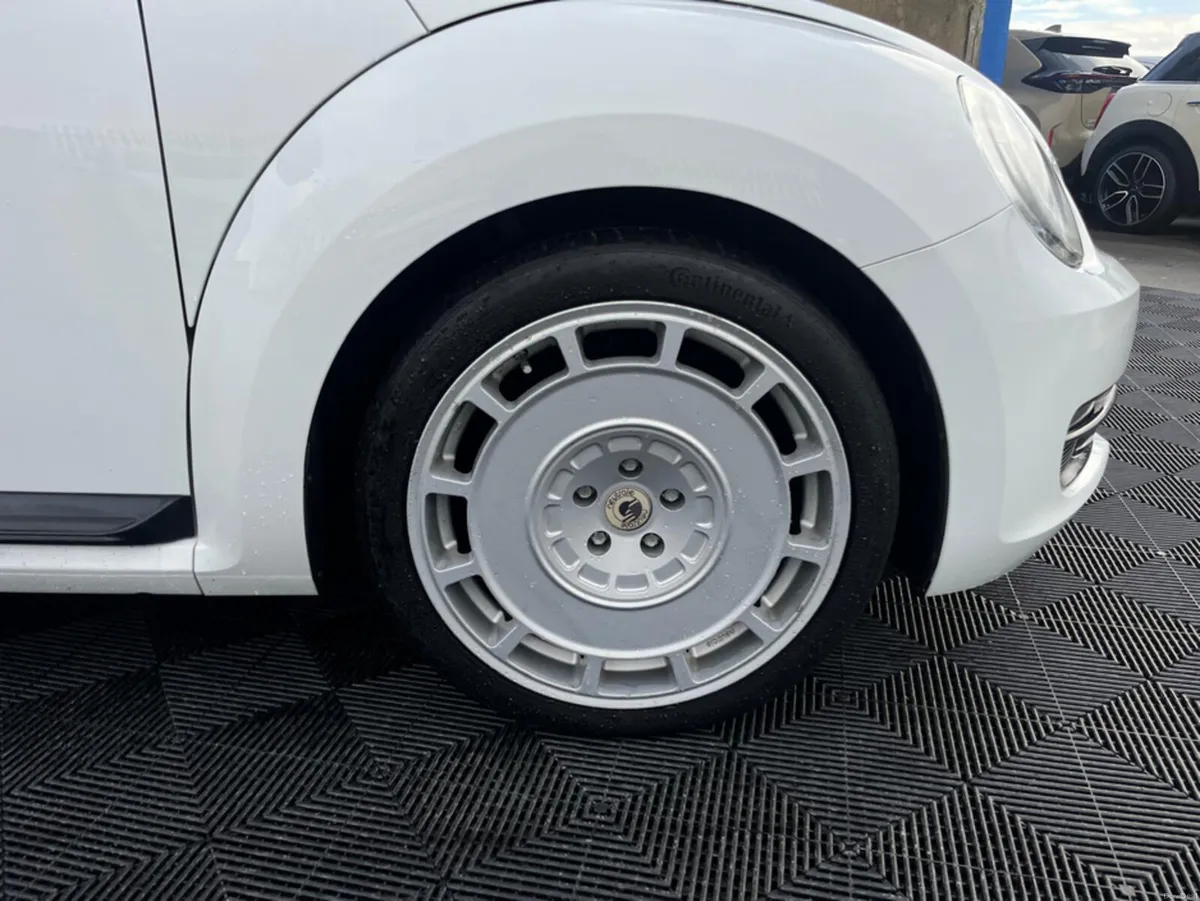Volkswagen Beetle VW Beelte 1.2 auto, petro, fully - Image 3