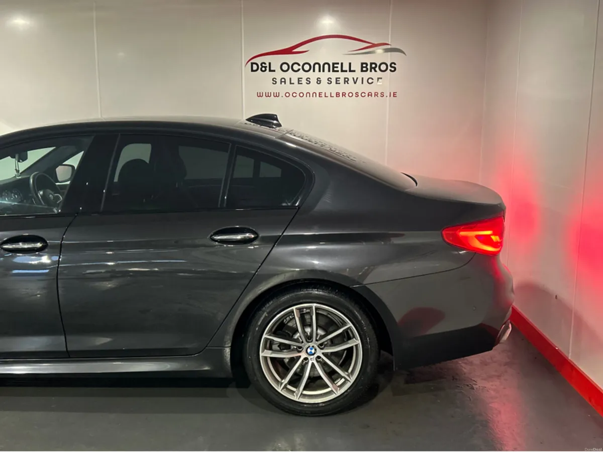 BMW 5-Series D M SPORT ZM5G 4DR AUTO - Image 2
