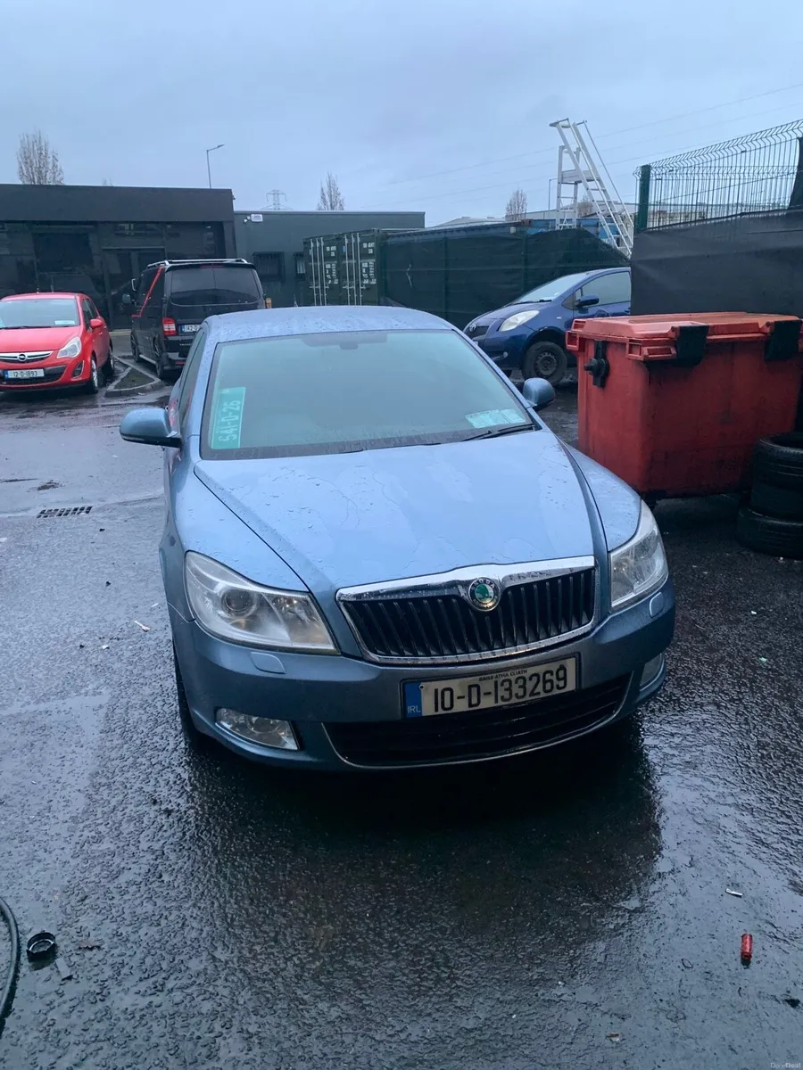 2010 Skoda Octavia 1.6 Diesel Automatic DSG - Image 1