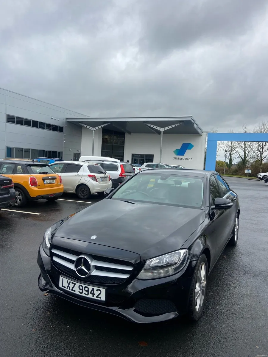 Mercedes-Benz (2017) C200 SE Executive Edition D - Image 2