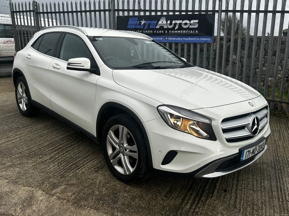 Mercedes-Benz GLA  Style 4 Matic 2017 - Image 1