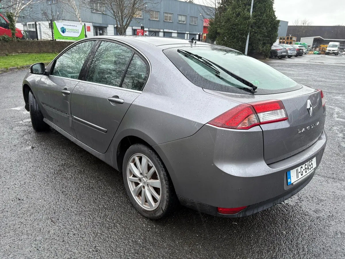Renault Laguna test 10-26 and taxed - Image 4