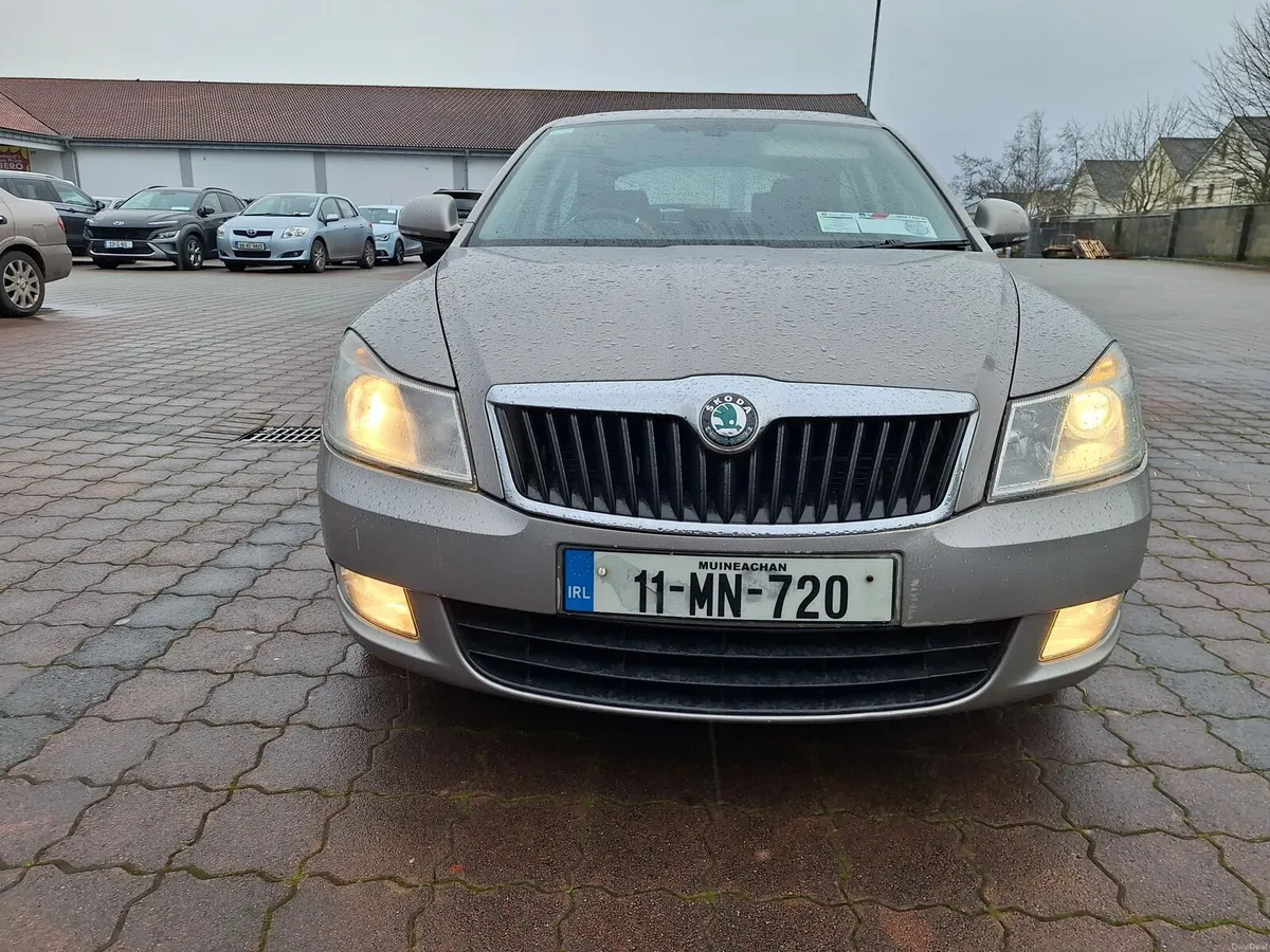 2011 Skoda Octavia 1.6 diesel NCT and tax - Image 3