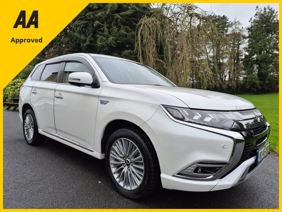 💥2018 Mitsubishi Outlander💥(Hybrid+Mega Spec+4WD - Image 4