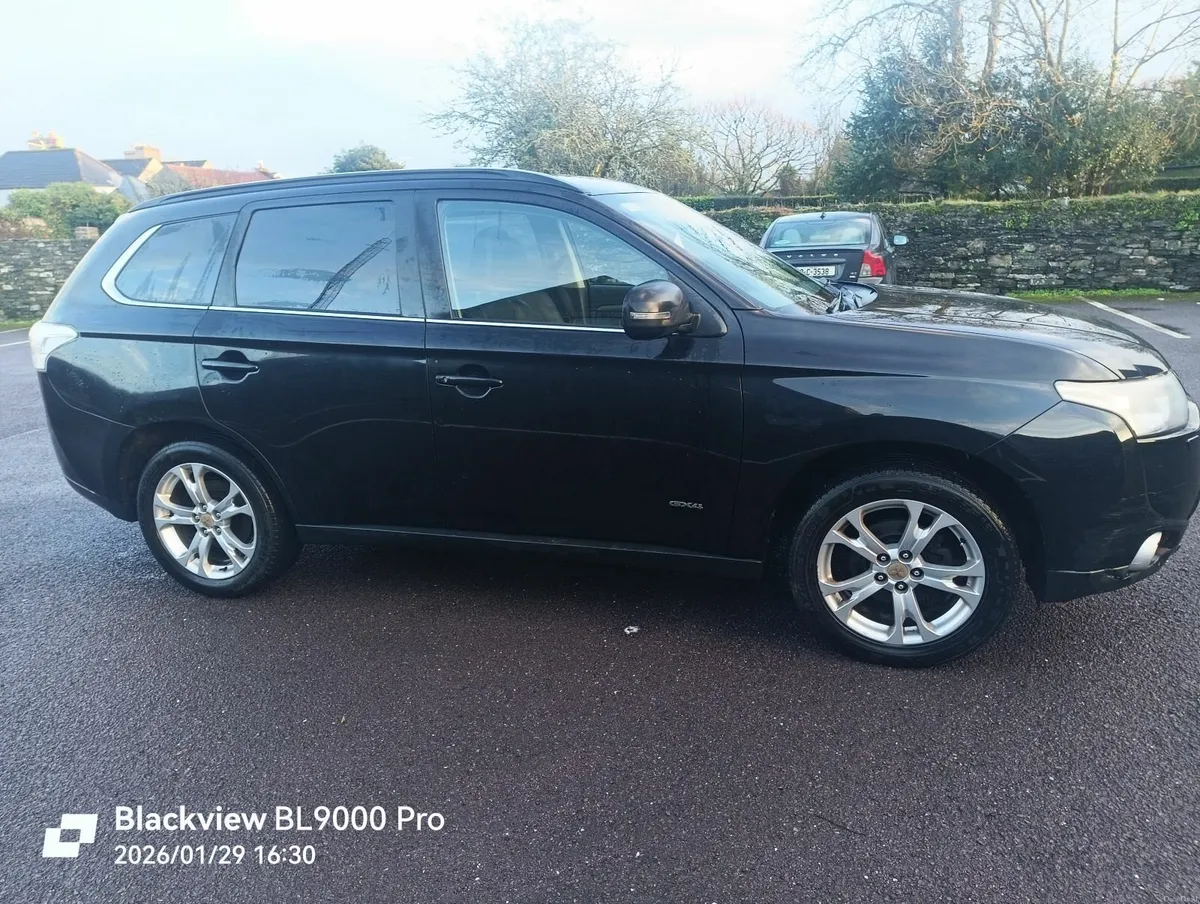 Mitsubishi Outlander 2014 - Image 3