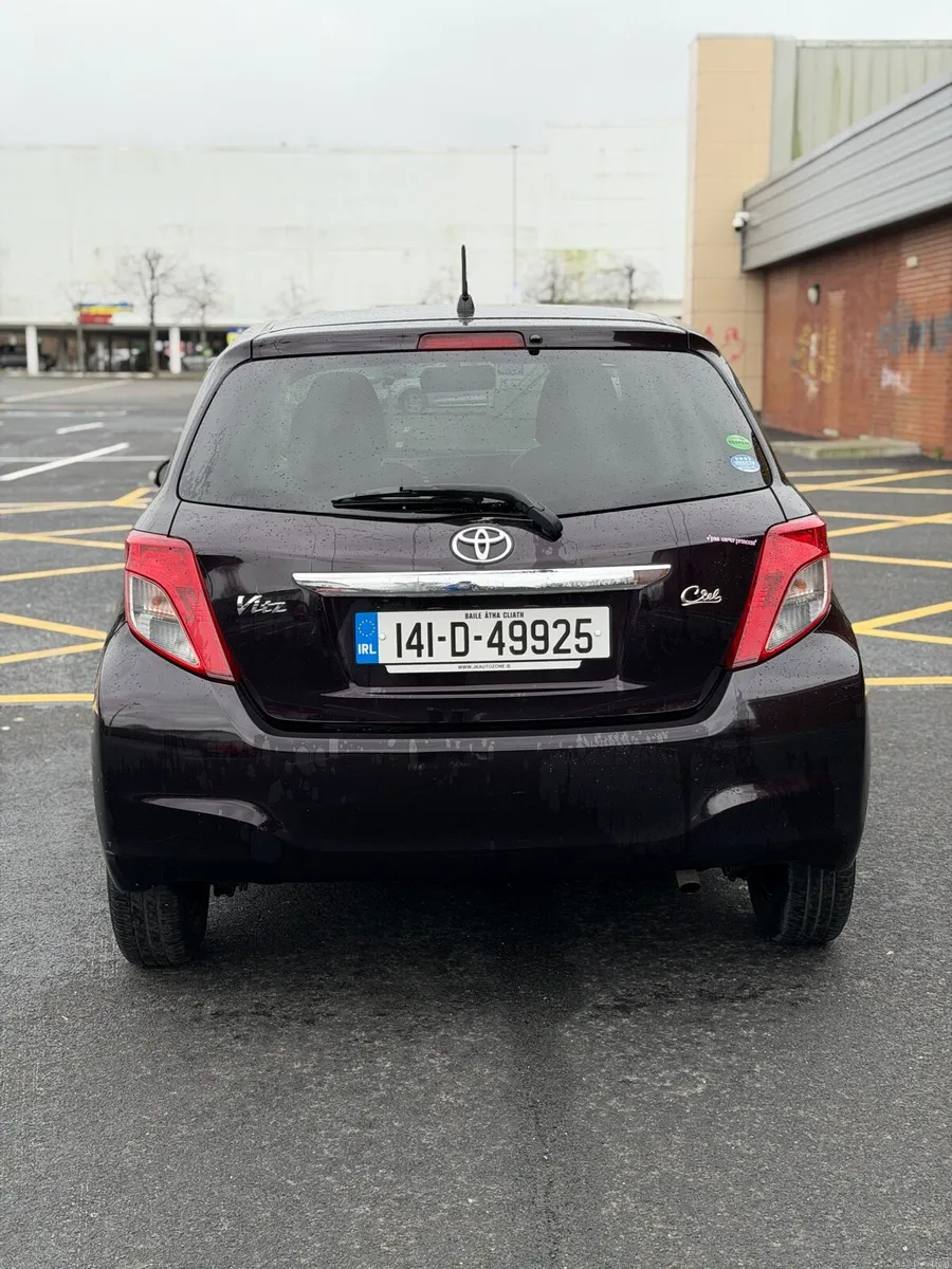2014 TOYOTA VITZ AUTOMATIC - Image 3