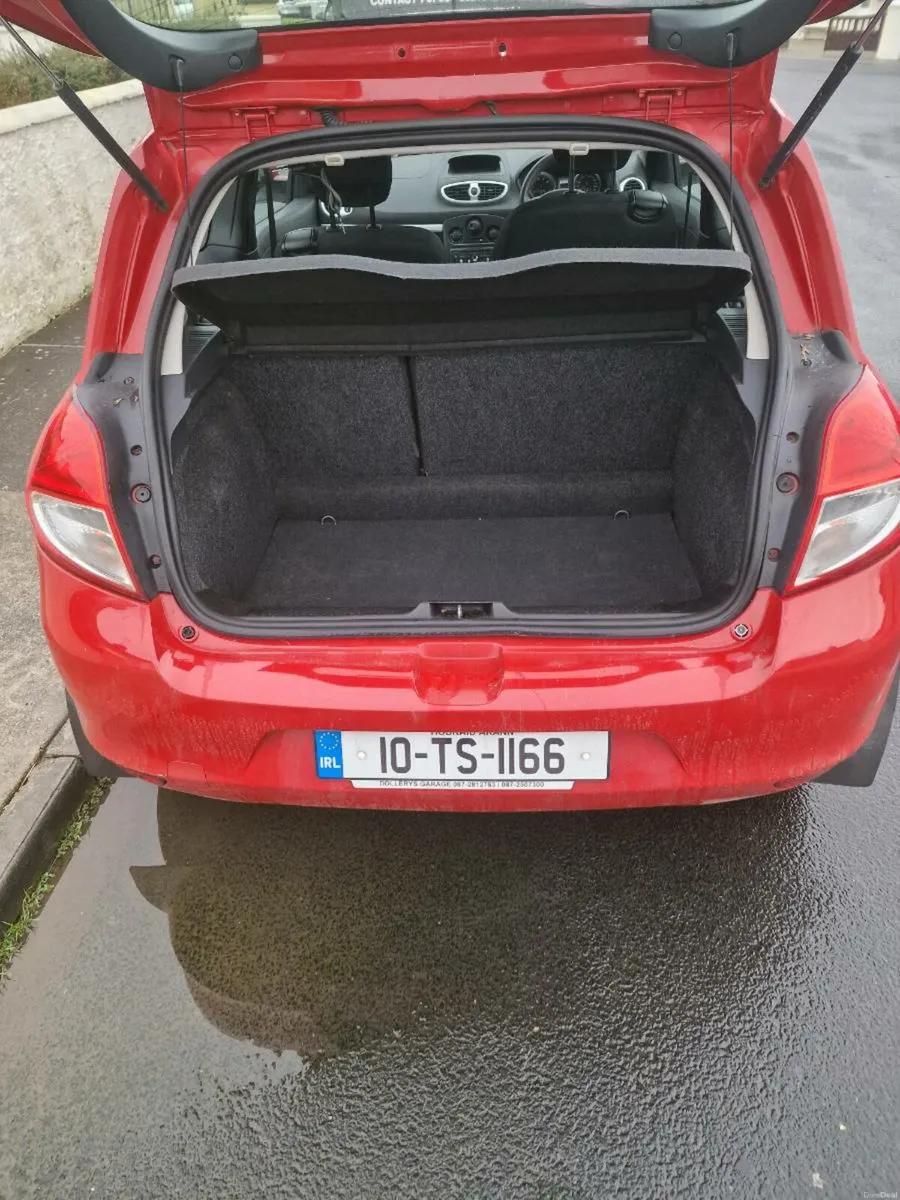 2010 RENAULT CLIO - Image 4