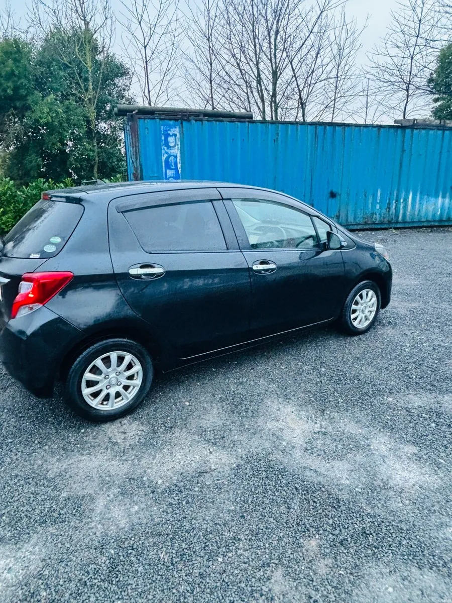 Toyota Vitz 2016 - Image 4