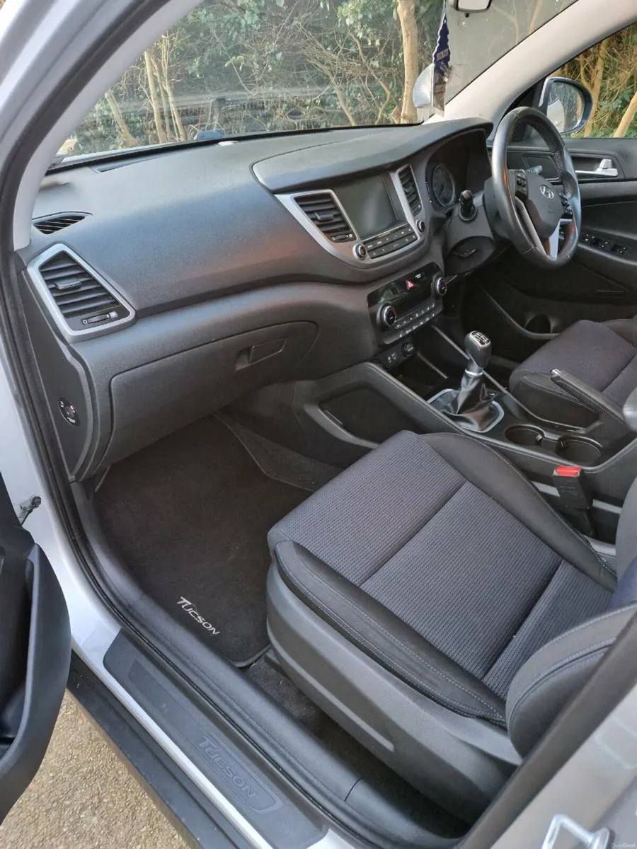 Hyundai Tuscon - Image 3