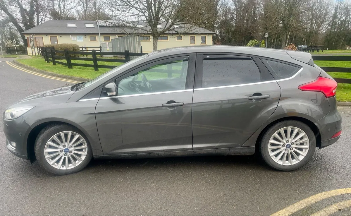 2016 Ford Focus diesel titanium x …. High spec car - Image 4