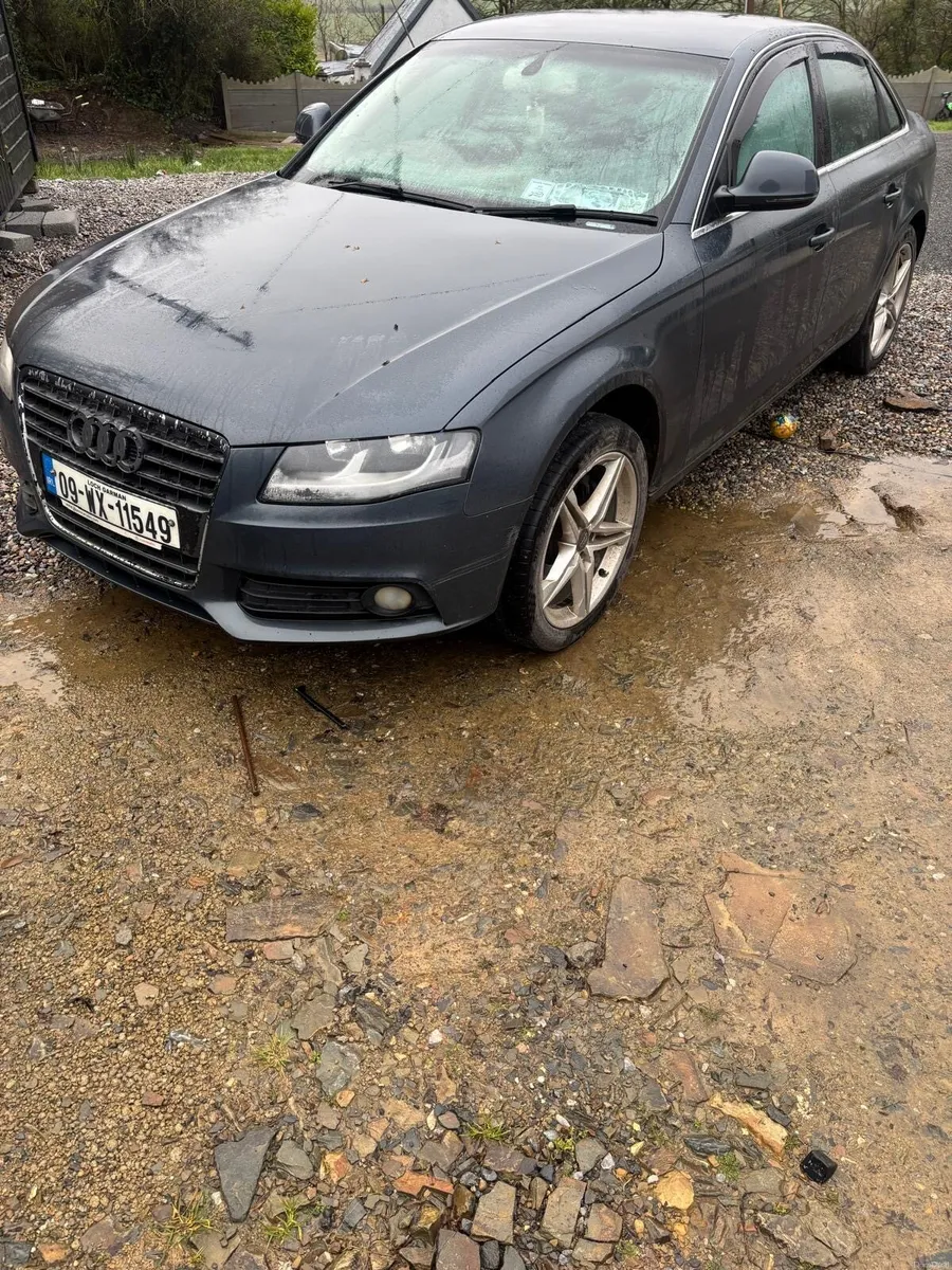 AUDI A4 - Image 1