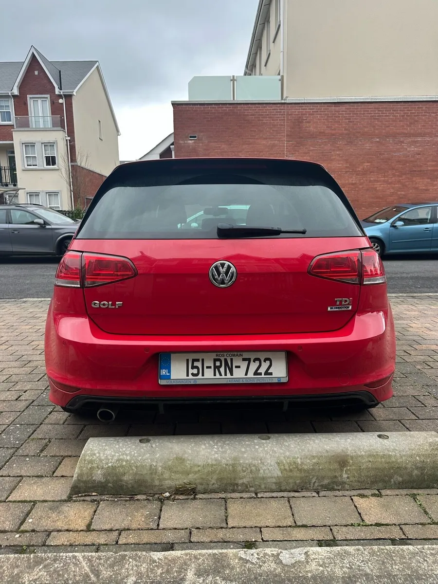2015 Volkswagen Golf - Image 4