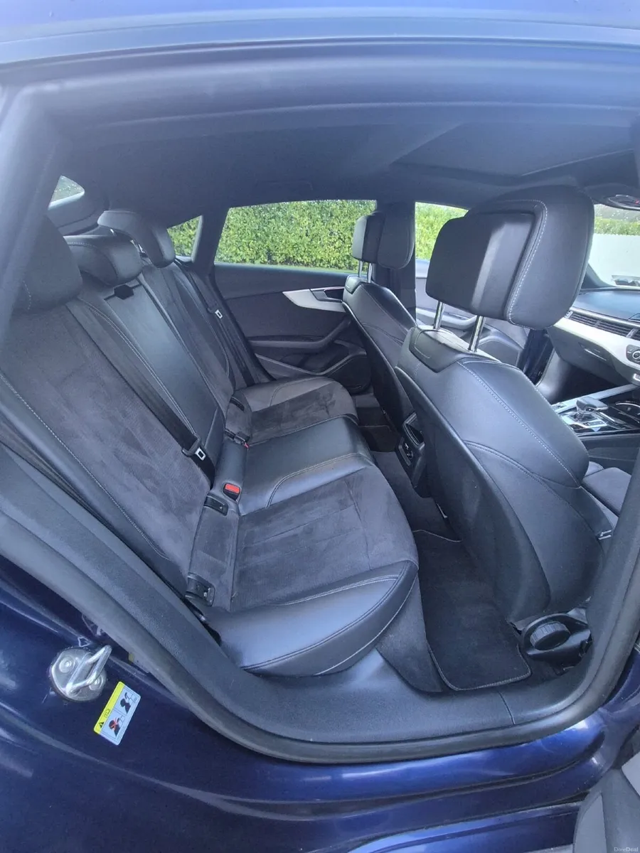 Audi A5 2022 - Image 2