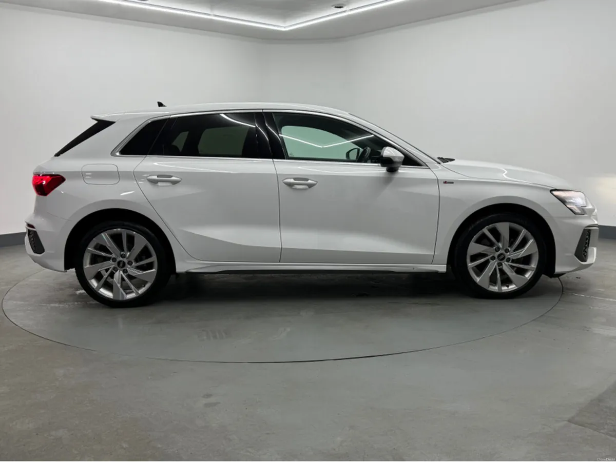 Audi A3 (222) S LINE 40 TFSI E S-A SPORTBACK AUTOM - Image 3