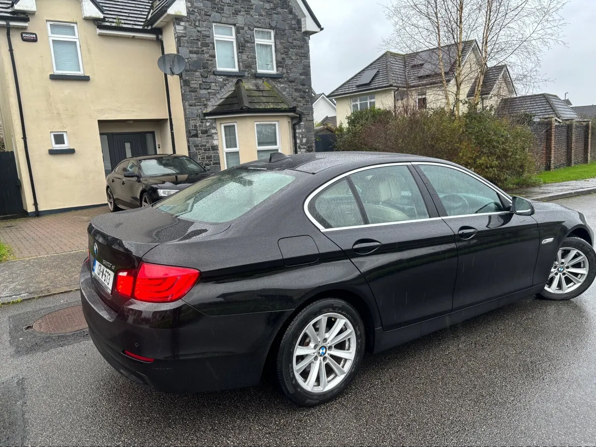 2013 BMW 5-Series automatic and trip Tronic high s - Image 4