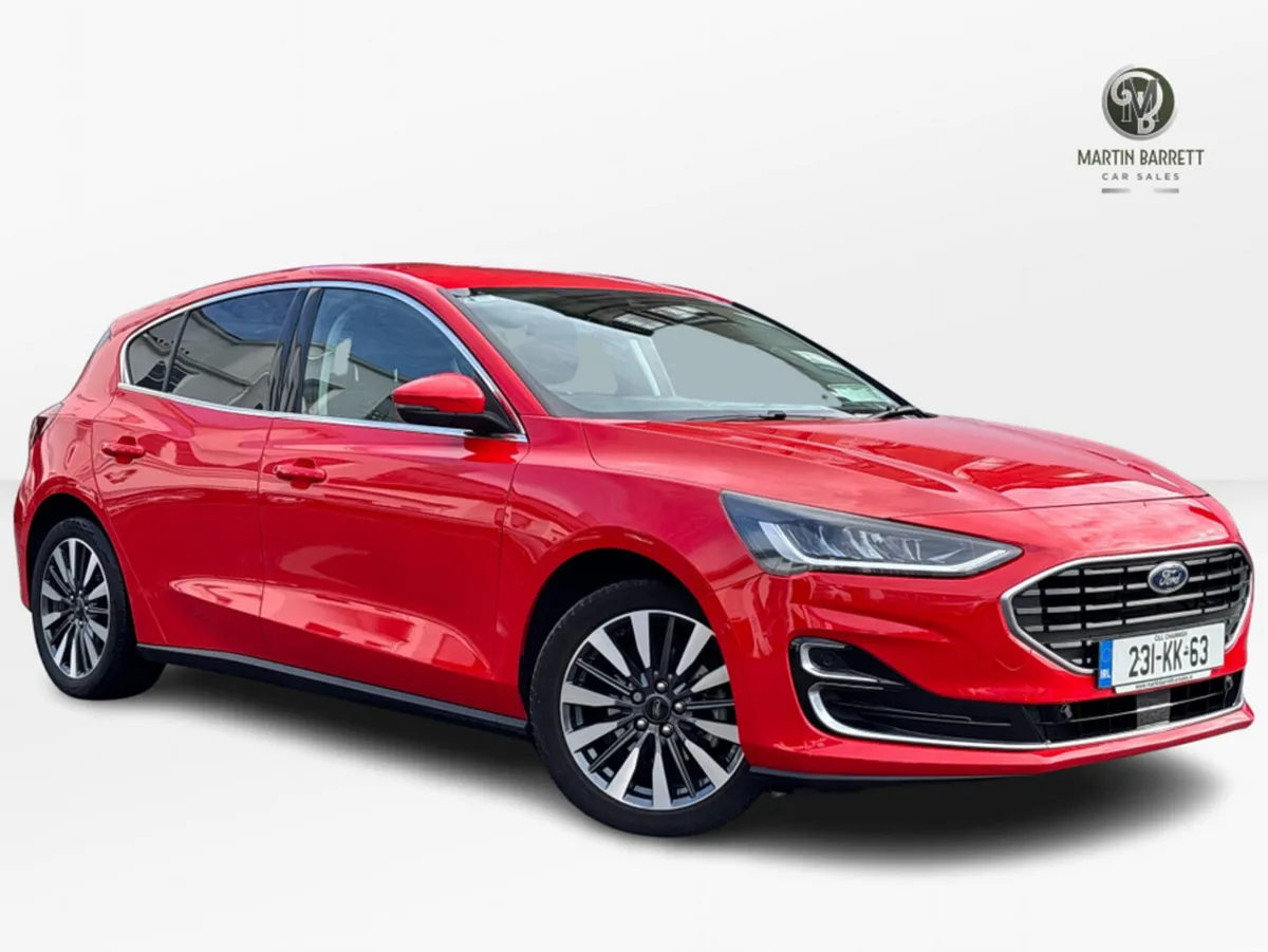 Ford Focus AUTO TITANIUM VIGNALE 5DR 1.0T 12 125 M - Image 1