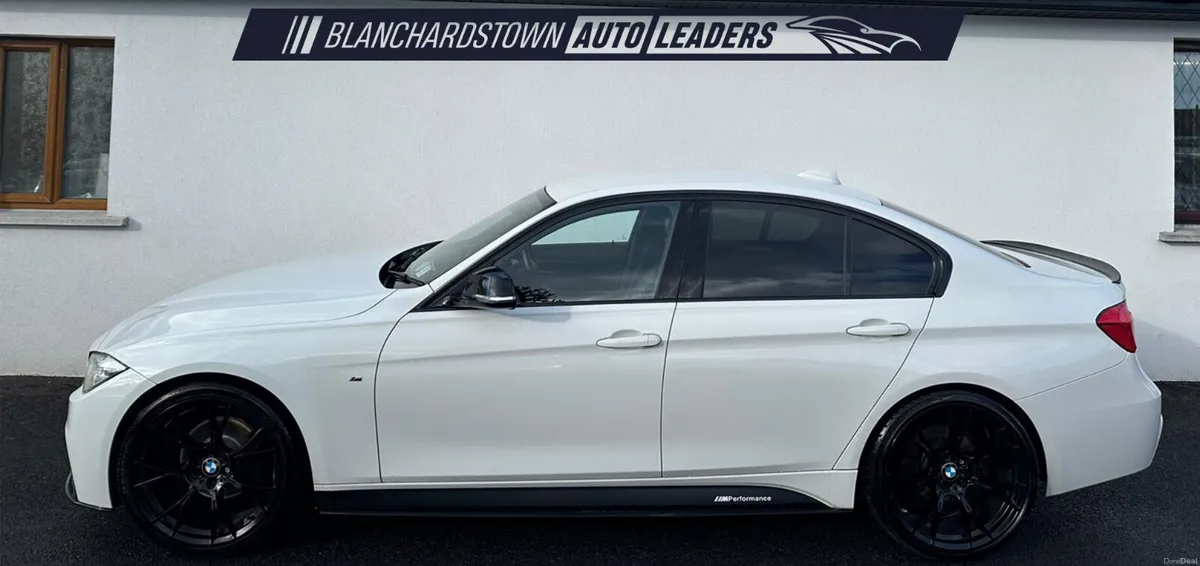 BMW 320D F30 M SPORT AUTO SERVICE HISTORY - Image 2