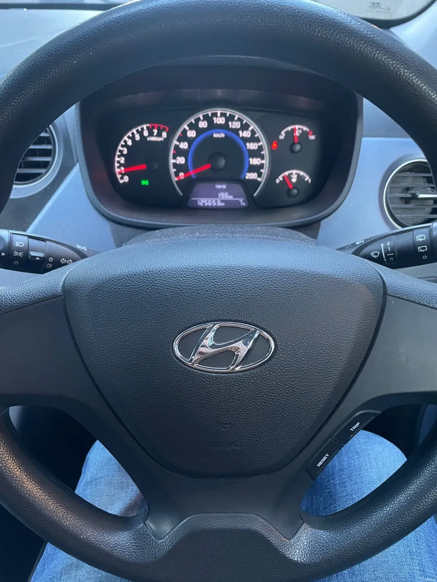 Hyundai i10 2018 - Image 3