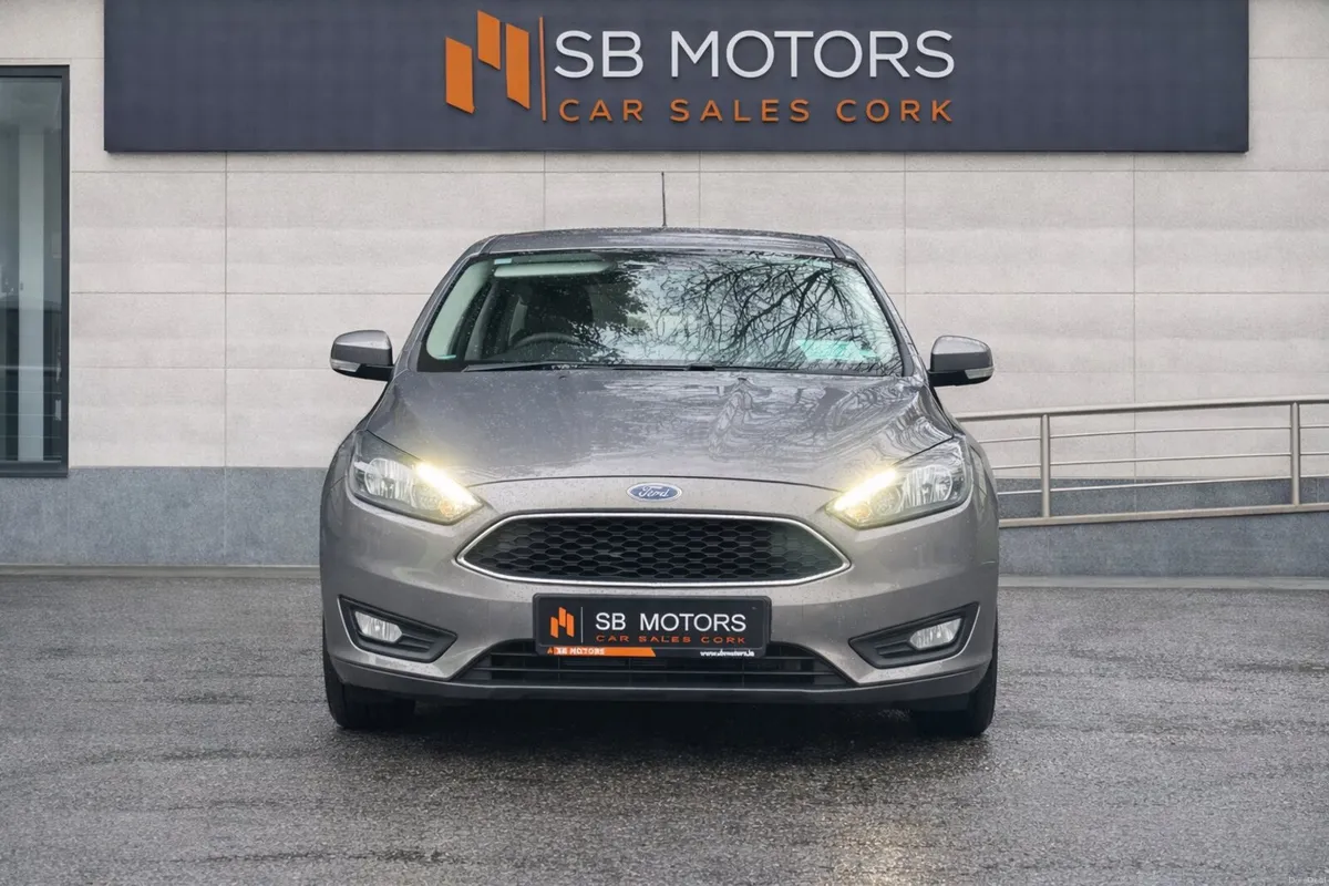 2015 FORD FOCUS ZETEC 1.6 81K NCT & TAX - Image 2
