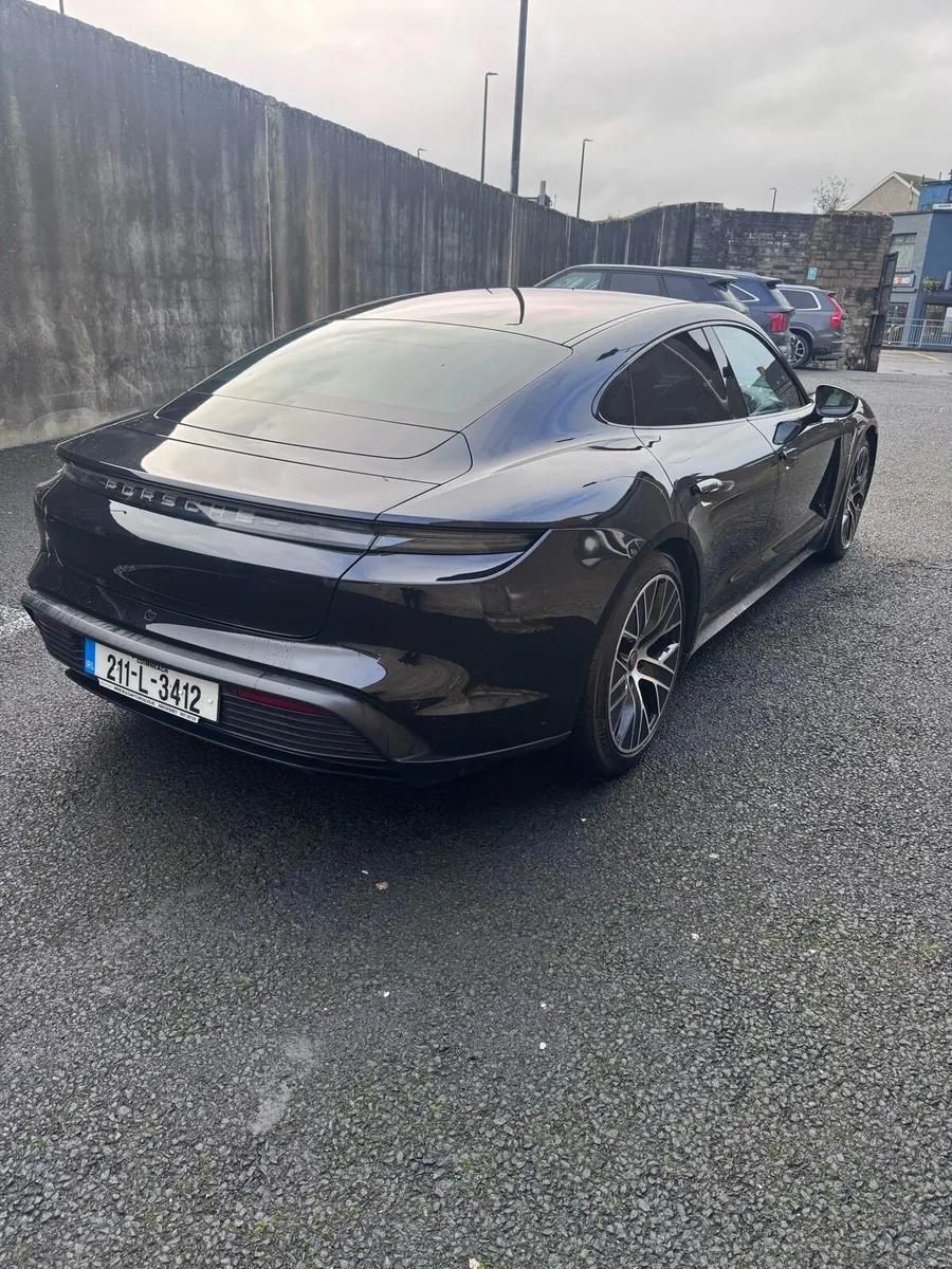 Porsche Taycan 4s 93KW - Image 4