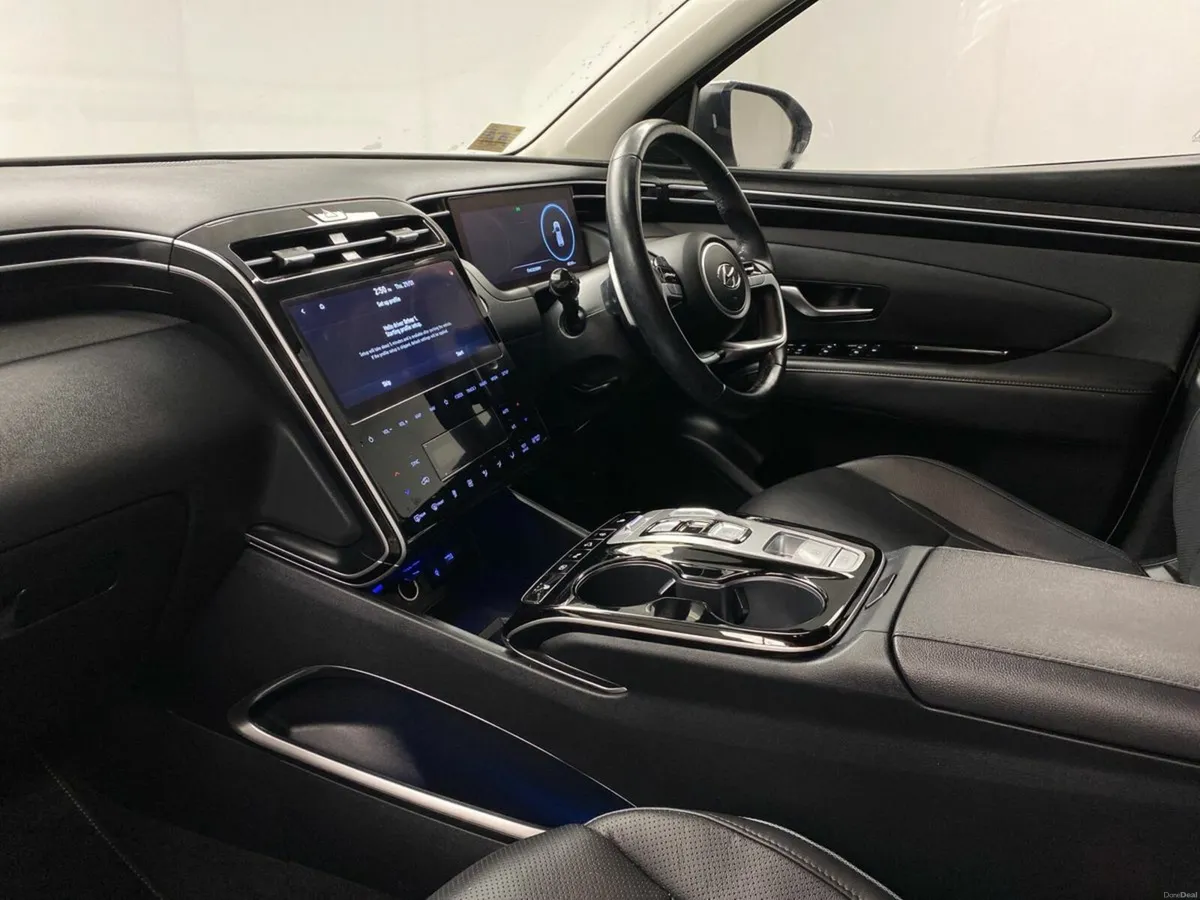 Hyundai Tucson 2WD Executive Plus HEV STG Auto - Image 3