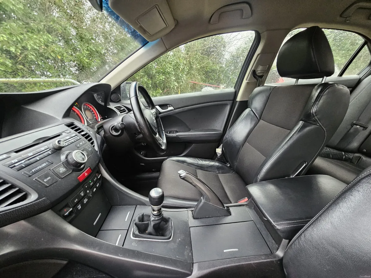 Honda Accord 2012 diesel €3650 - Image 2