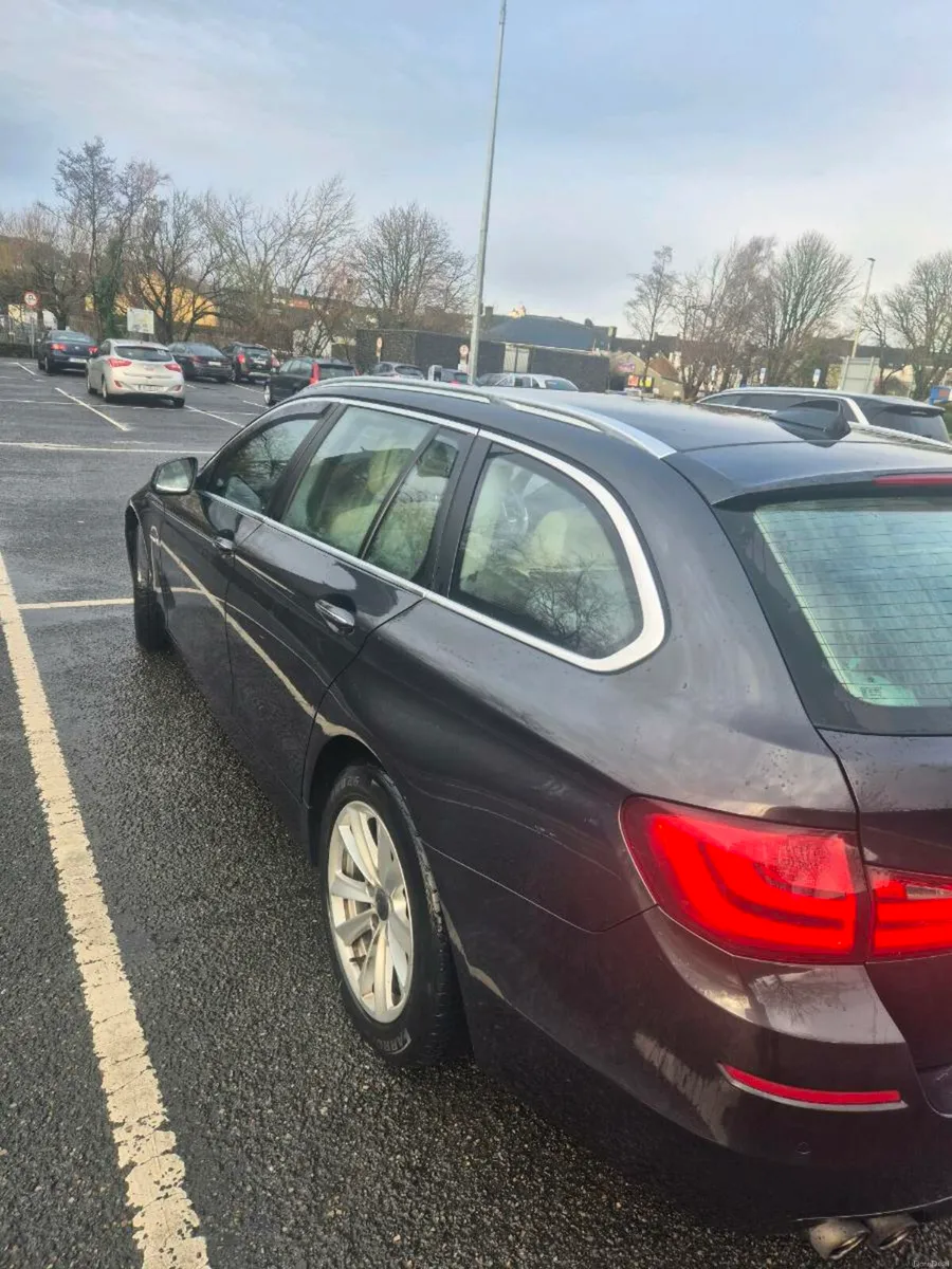 BMW ESTATE AUTOMATIC - Image 1