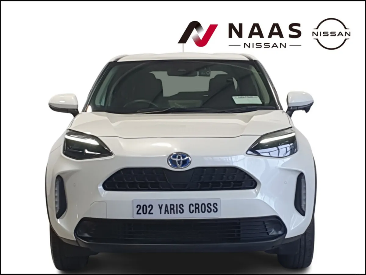 Toyota Yaris Cross LUNA Hybrid 1.5 (202) - Image 2