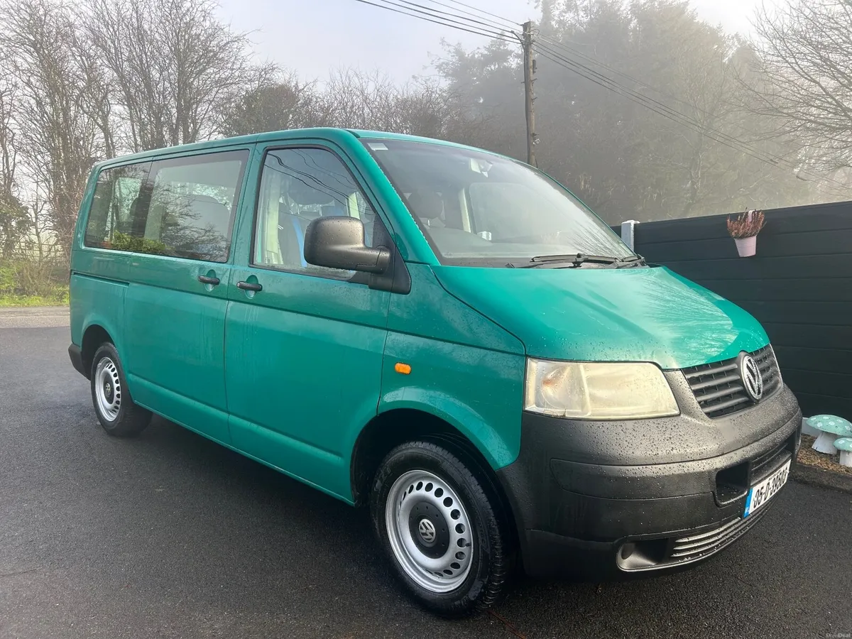 Volkswagen Transporter 9 seater 1.9 Tdi - Image 1