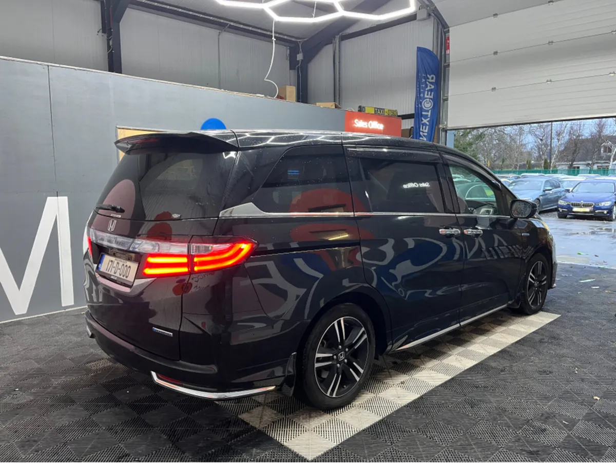 Honda Odyssey 2017 HONDA ODYSSEY 7 SEATS 2.0 AUTOM - Image 2