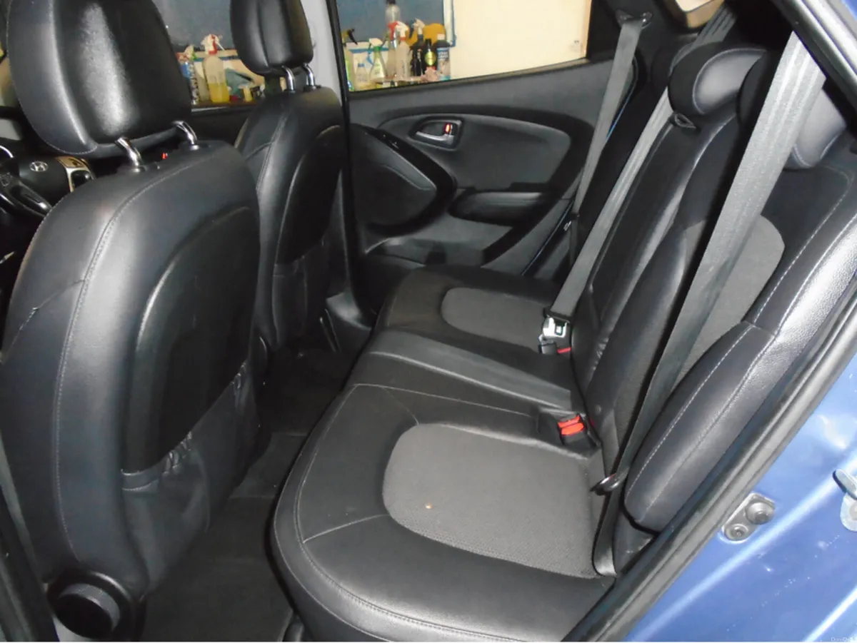 Hyundai ix35 SE NAV 5DR - Image 5