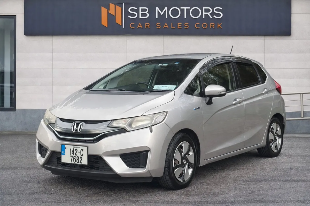 2014 HONDA FIT 1.5 AUTOMATIC HYBRID - Image 3