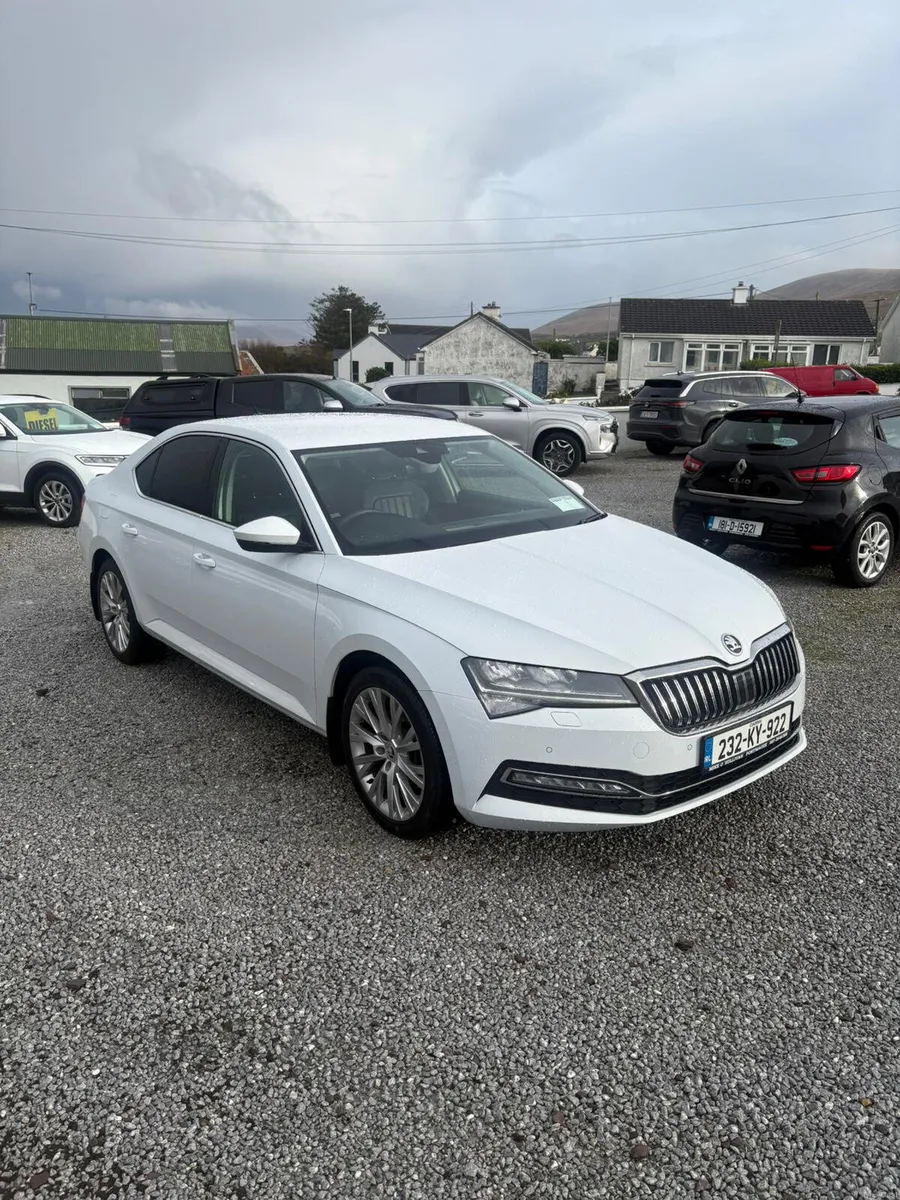 Skoda Superb 2023 - Image 1