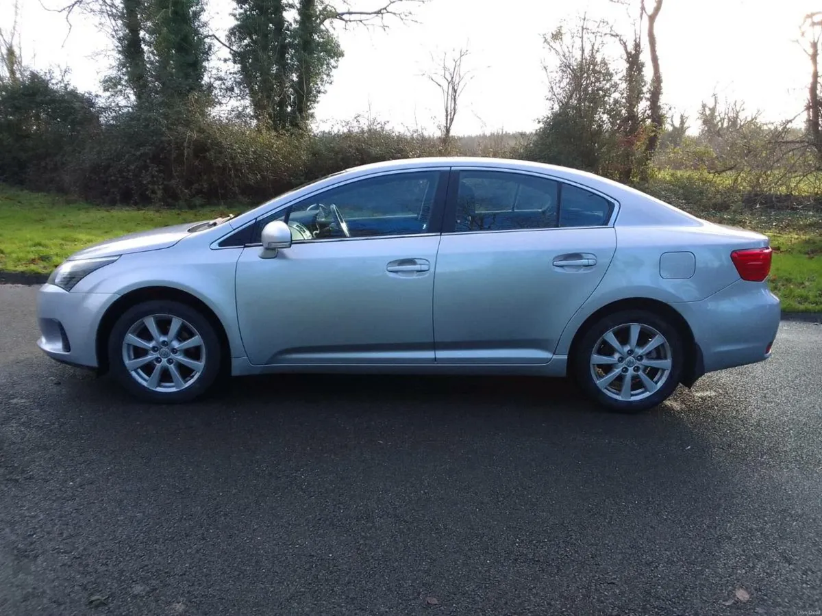 2015 toyota avensis - Image 3