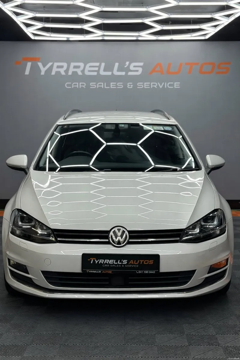 Volkswagen Golf 1.2TSI Estate DSG AUTO 2015 - Image 3