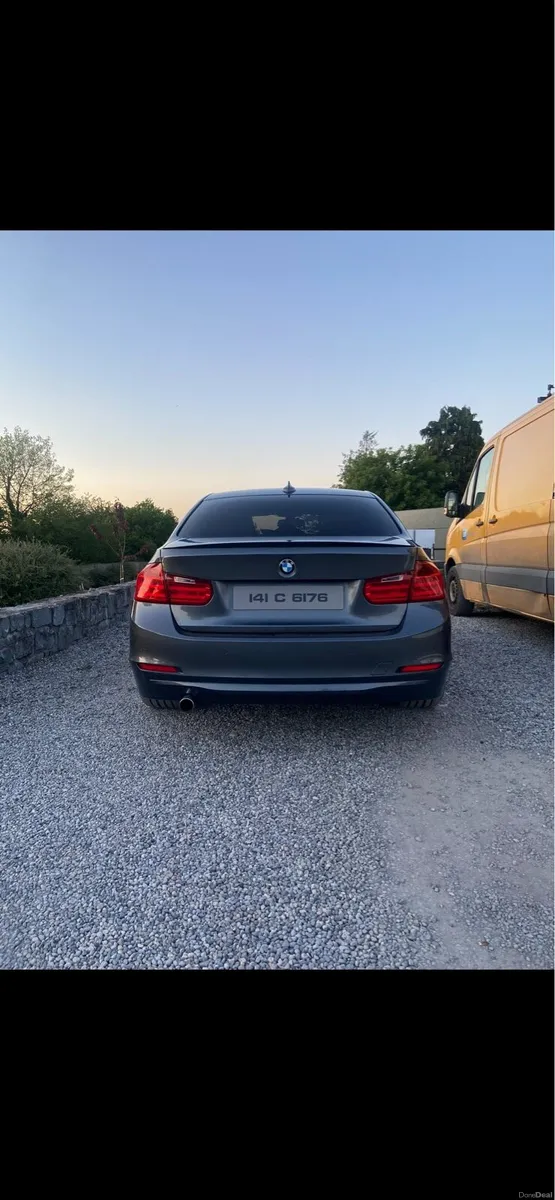 2014 BMW F30 318d - Image 3